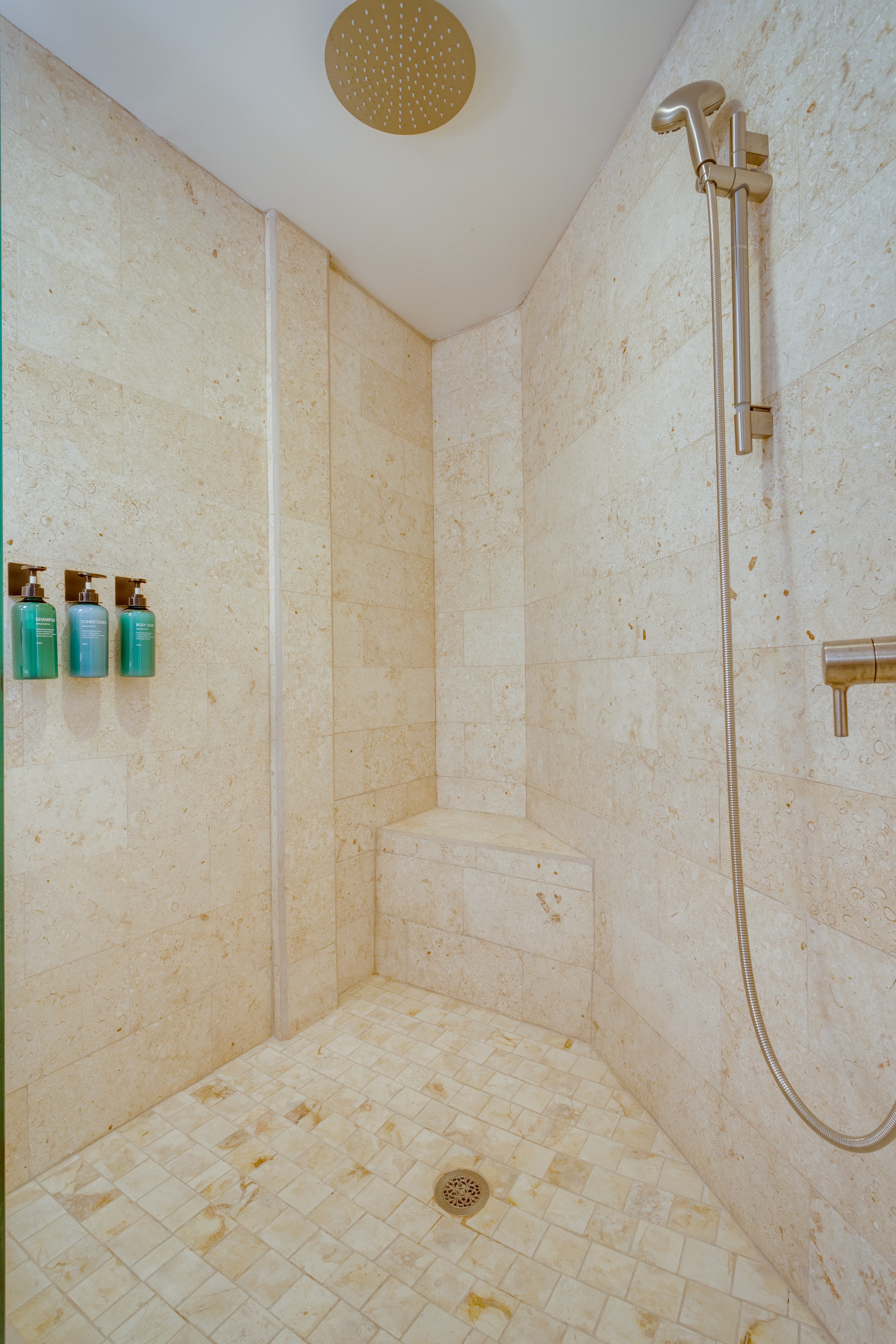 Rain shower with eco body wash, shampoo and conditioner